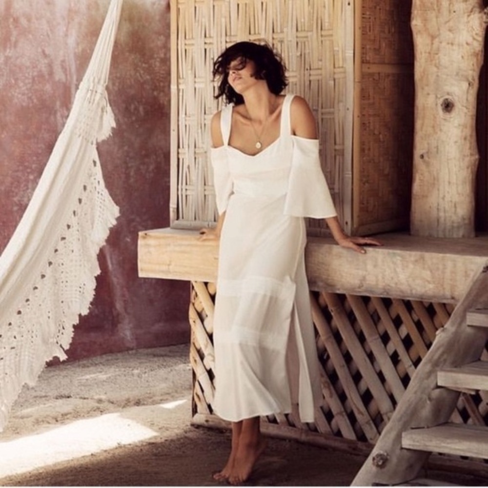 Sancia The Celena Cold Shoulder Dress Off White